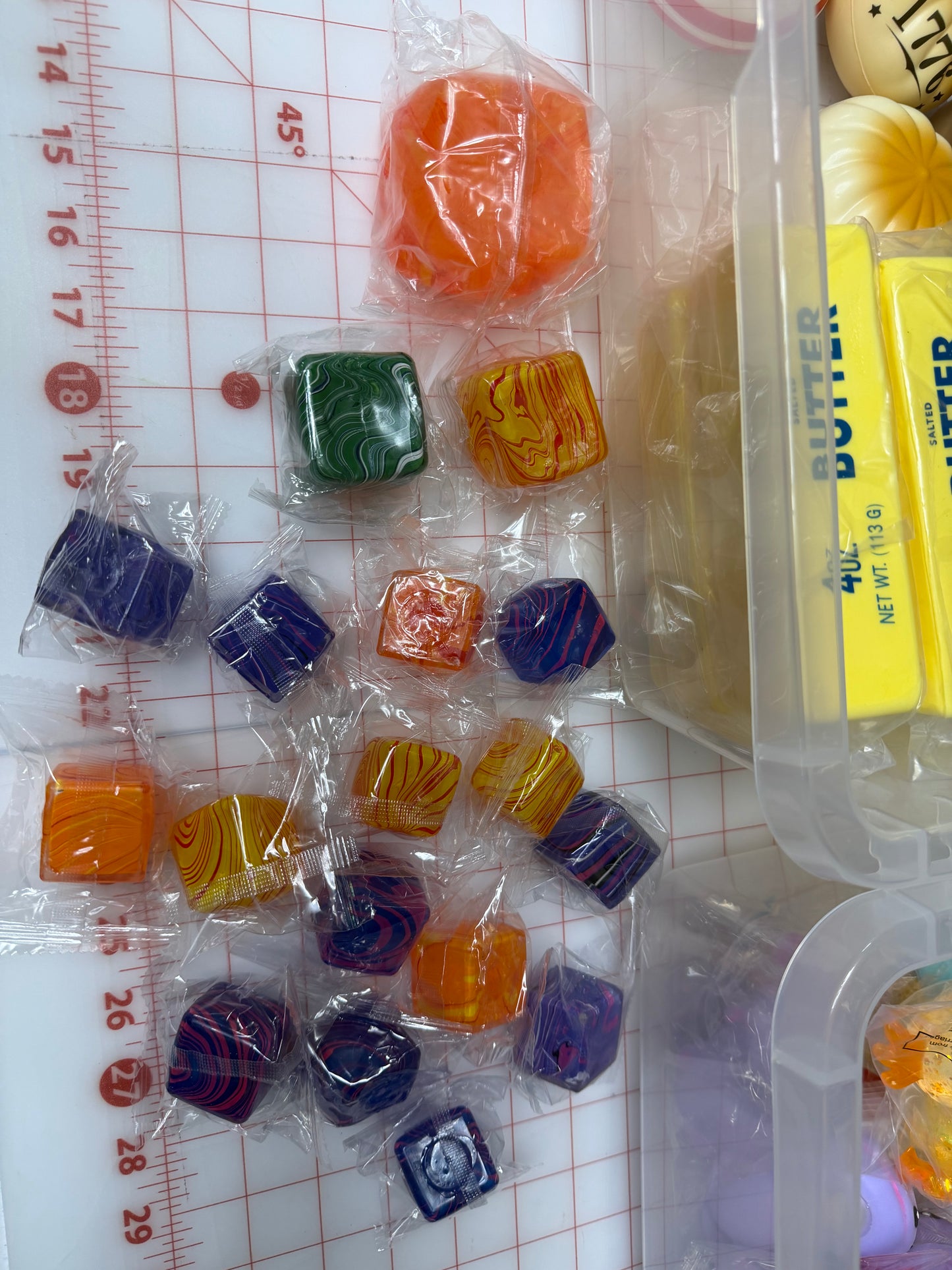 Swirl Cubes Tie Dye