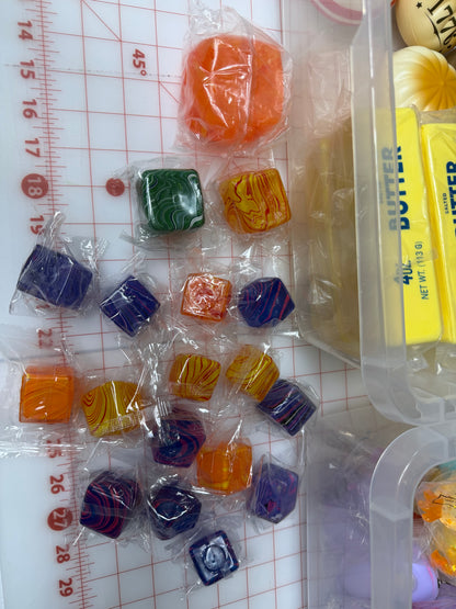 Swirl Cubes Tie Dye