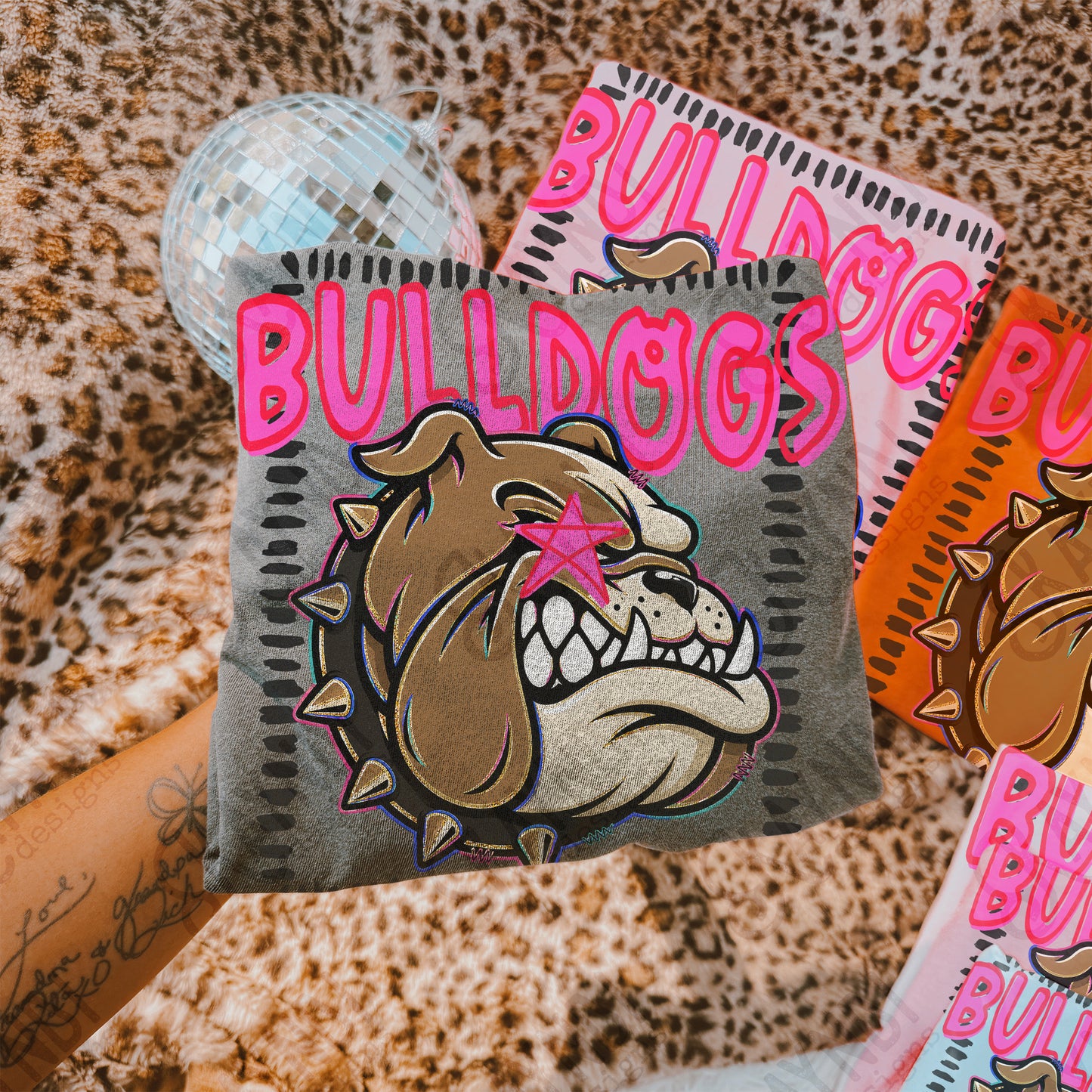 BULLDOGS STARSTRUCK