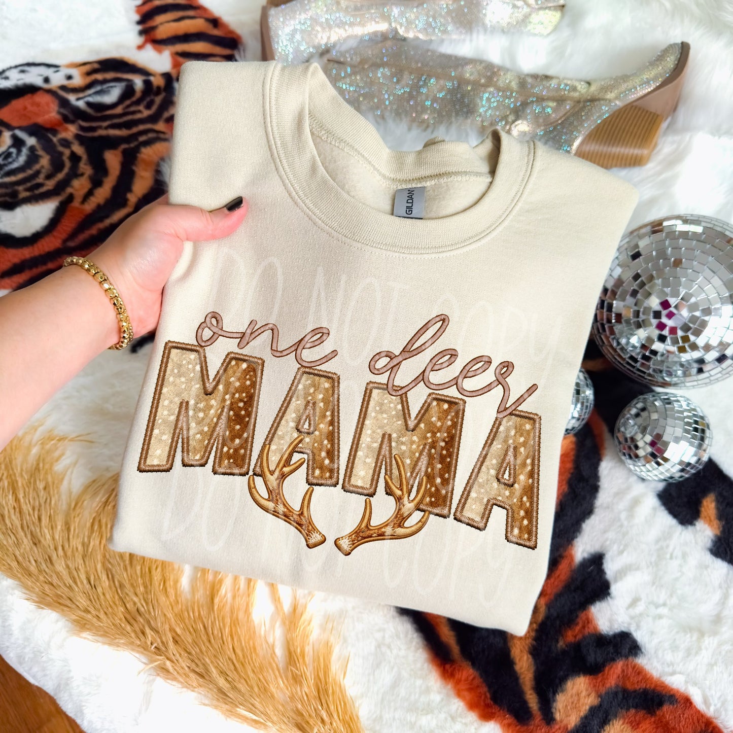 One Deer Mama