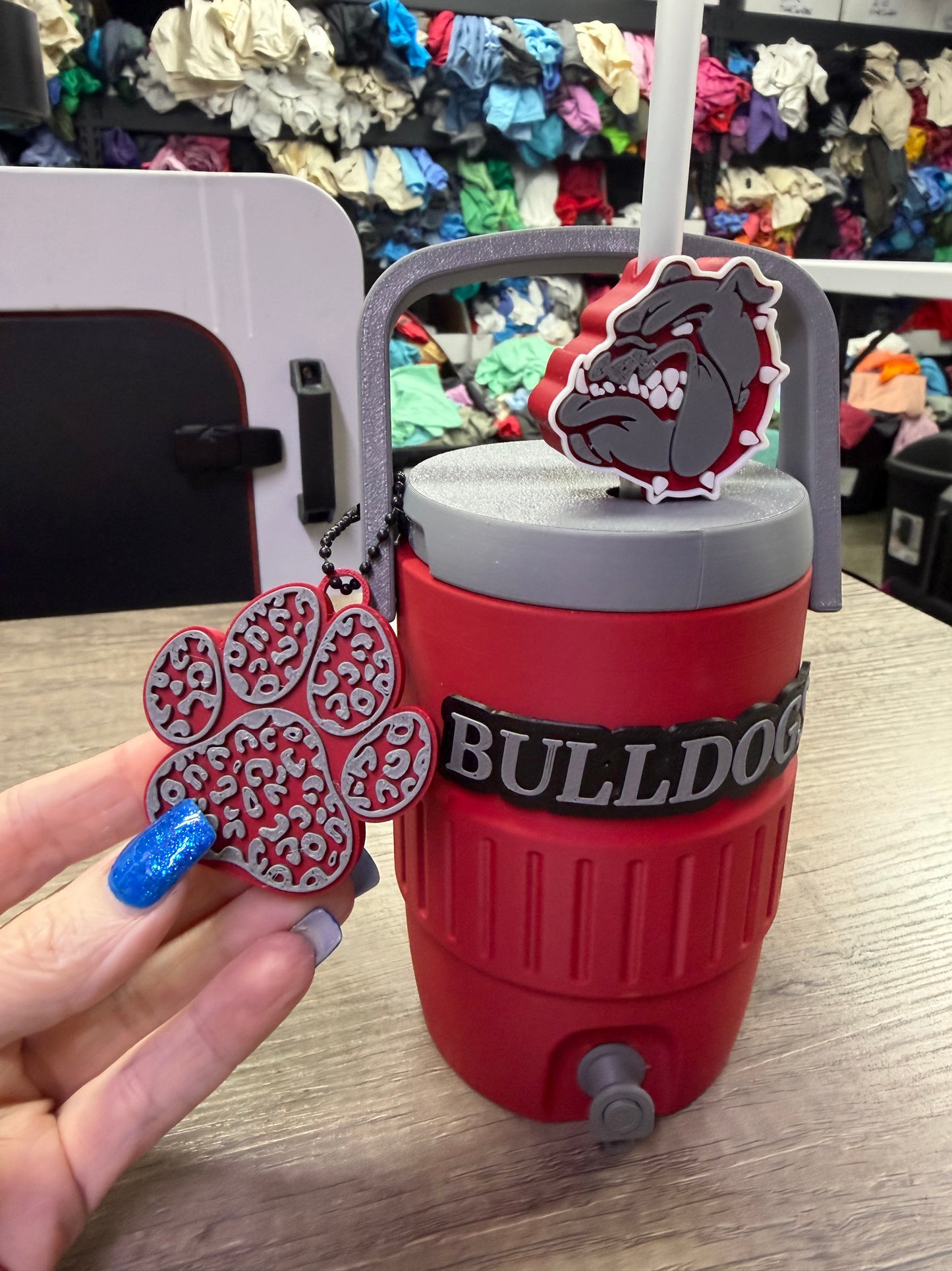 Bulldogs 12oz Standard Can Cooler with Straw Topper & Nail Saver Can Top Opener & Plastic Cup Insert for this who don’t drink from cans
