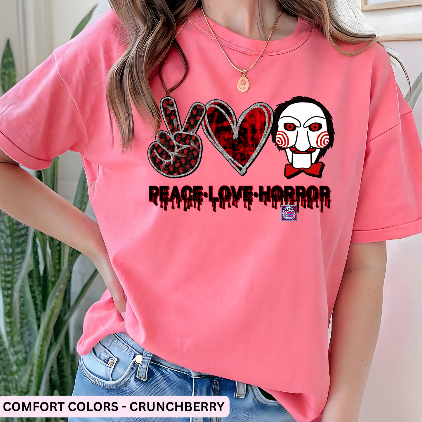 PEACE LOVE HORROR