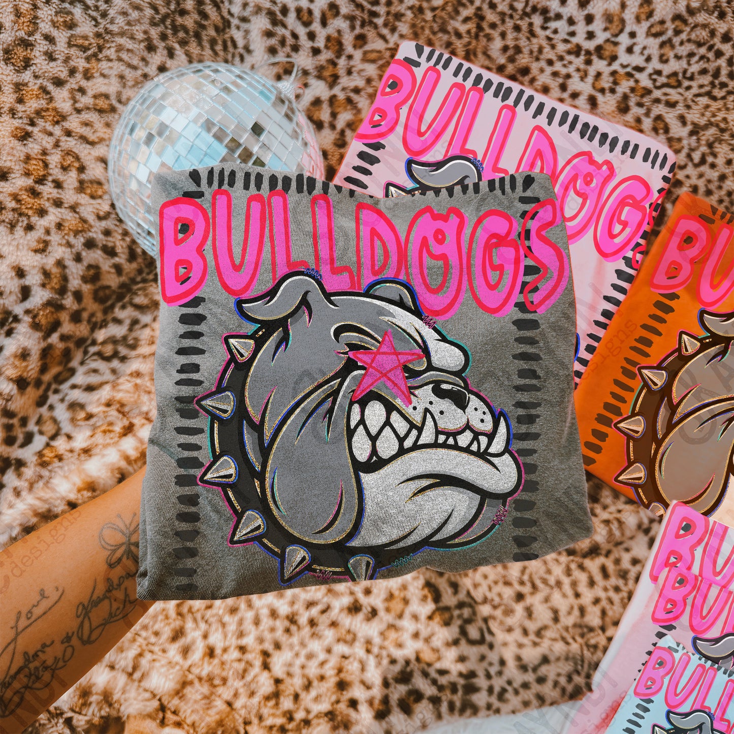 BULLDOGS STARSTRUCK