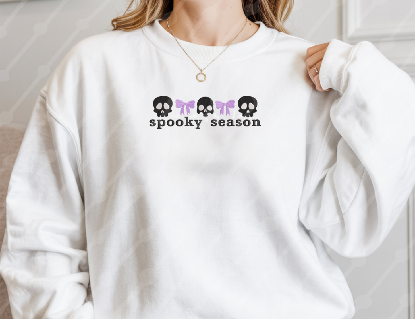 EMBROIDERED CREWNECK - SPOOKY SEASON SKULL BOWS