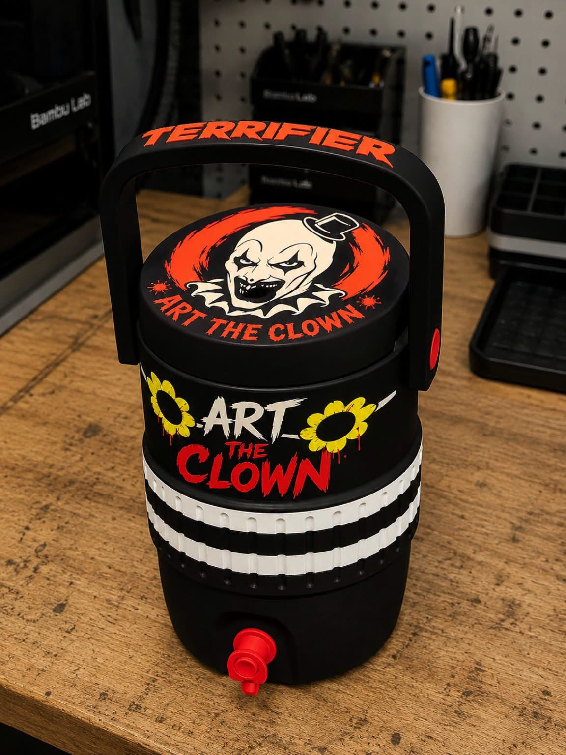 Horror Clown Art Scary 12oz Standard Can Holder - Drink Sleeve Coozie Cooler