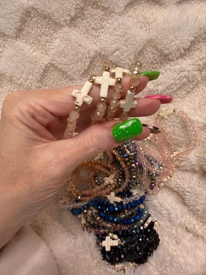 Resin Beaded Stretch Cross Bracelet