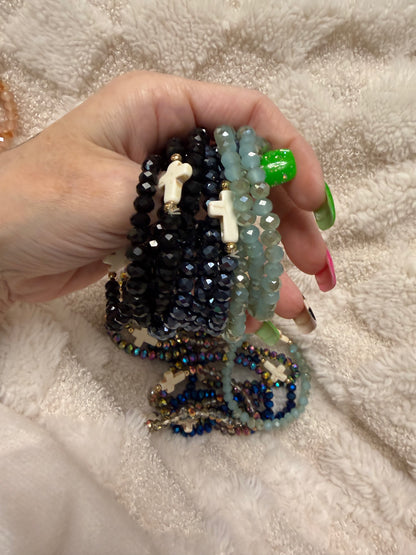 Resin Beaded Stretch Cross Bracelet